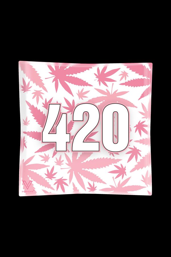 Pink glass ashtray with white “420” lettering and cannabis leaf pattern.