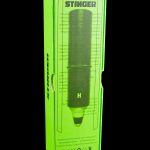 Green packaging for a “Stinger” cannabis vaporizer with a stylized “H” logo, displaying certification marks and age restriction warnings.