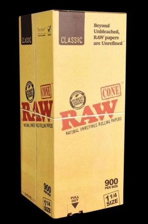 Front view of the RAW Classic Cones- 900 Pack, showcasing the branded packaging with text details on a neutral background.