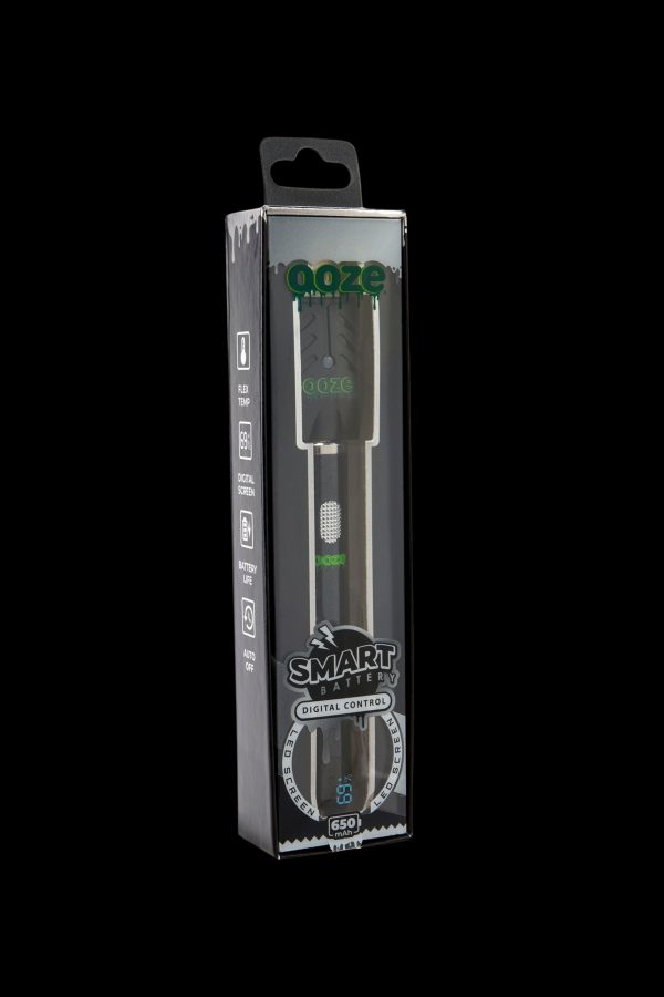 Ooze Smart Battery packaging for cannabis vape cartridges, displaying features like digital temperature control and 650mAh capacity.